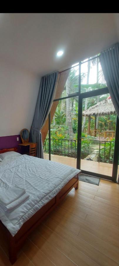 Homestay Nam Ham Luong Ben Tre Bagian luar foto