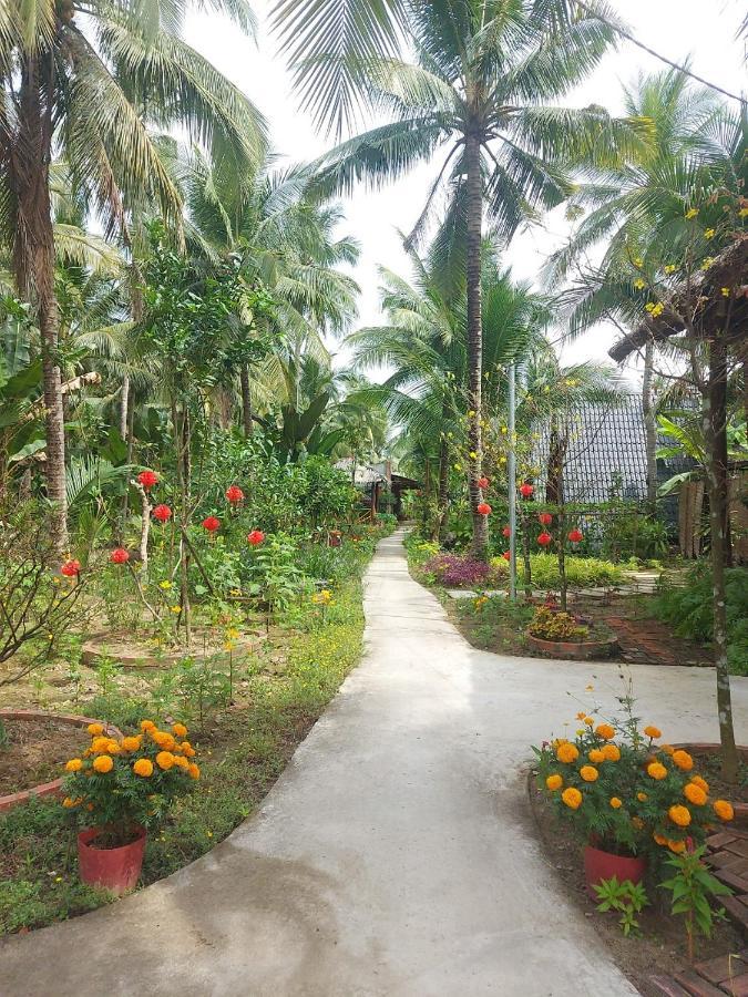Homestay Nam Ham Luong Ben Tre Bagian luar foto