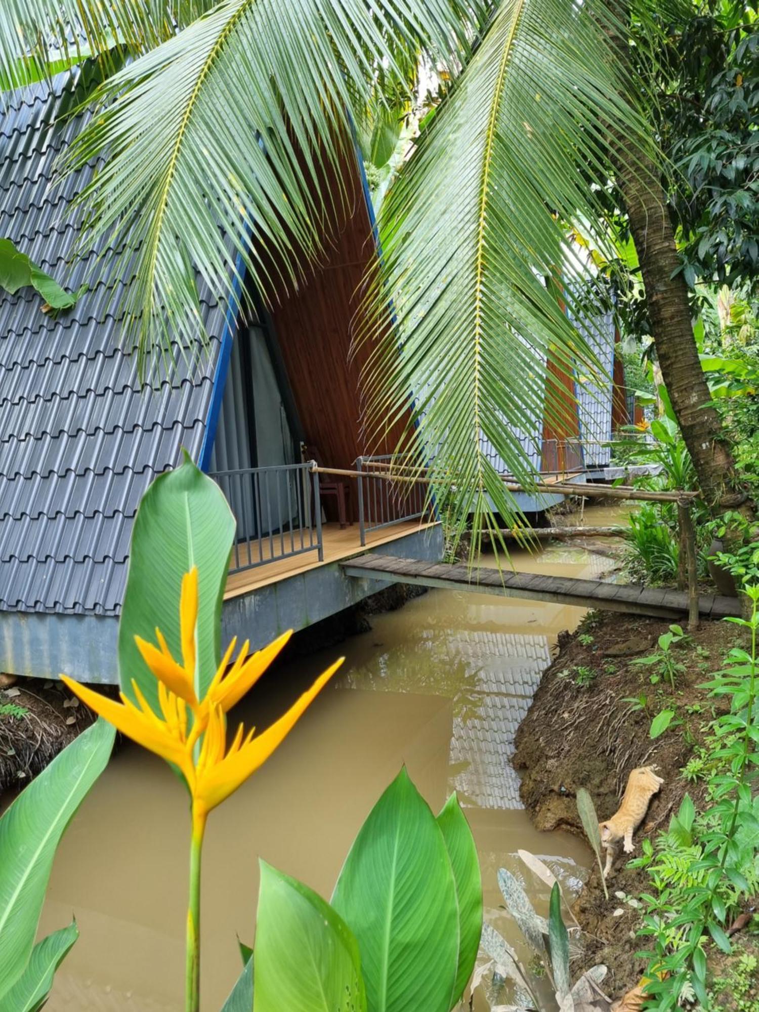 Homestay Nam Ham Luong Ben Tre Bagian luar foto